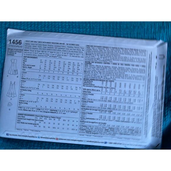 Simplicity sewing pattern 1456 Girls dress apron hat sz 3-5 - Picture 4 of 4